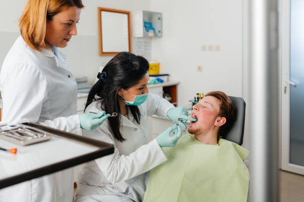 Best Urgent Tooth Repair  in Rosemont, IL
